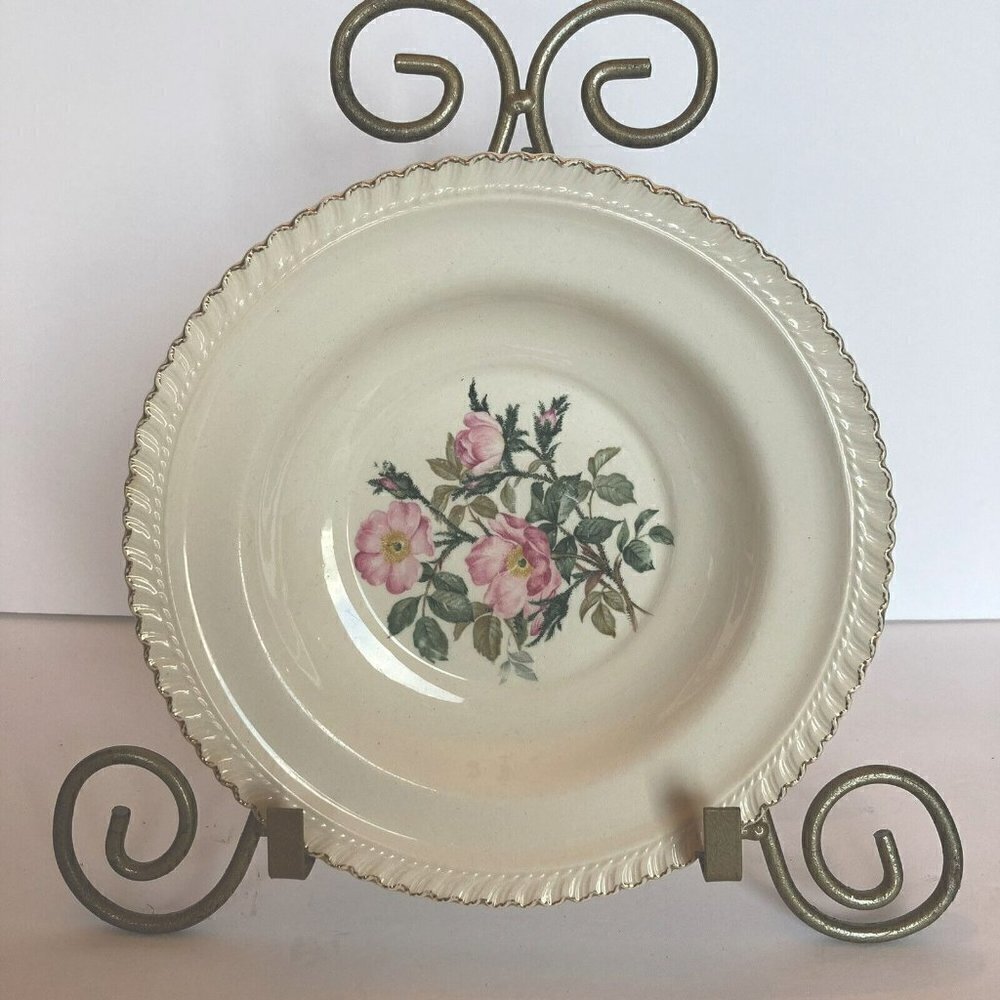 Vintage‎ Wild Rose Harker Pottery Cottage Core 22 kt Gold Rim Soup Bowl 8.5”